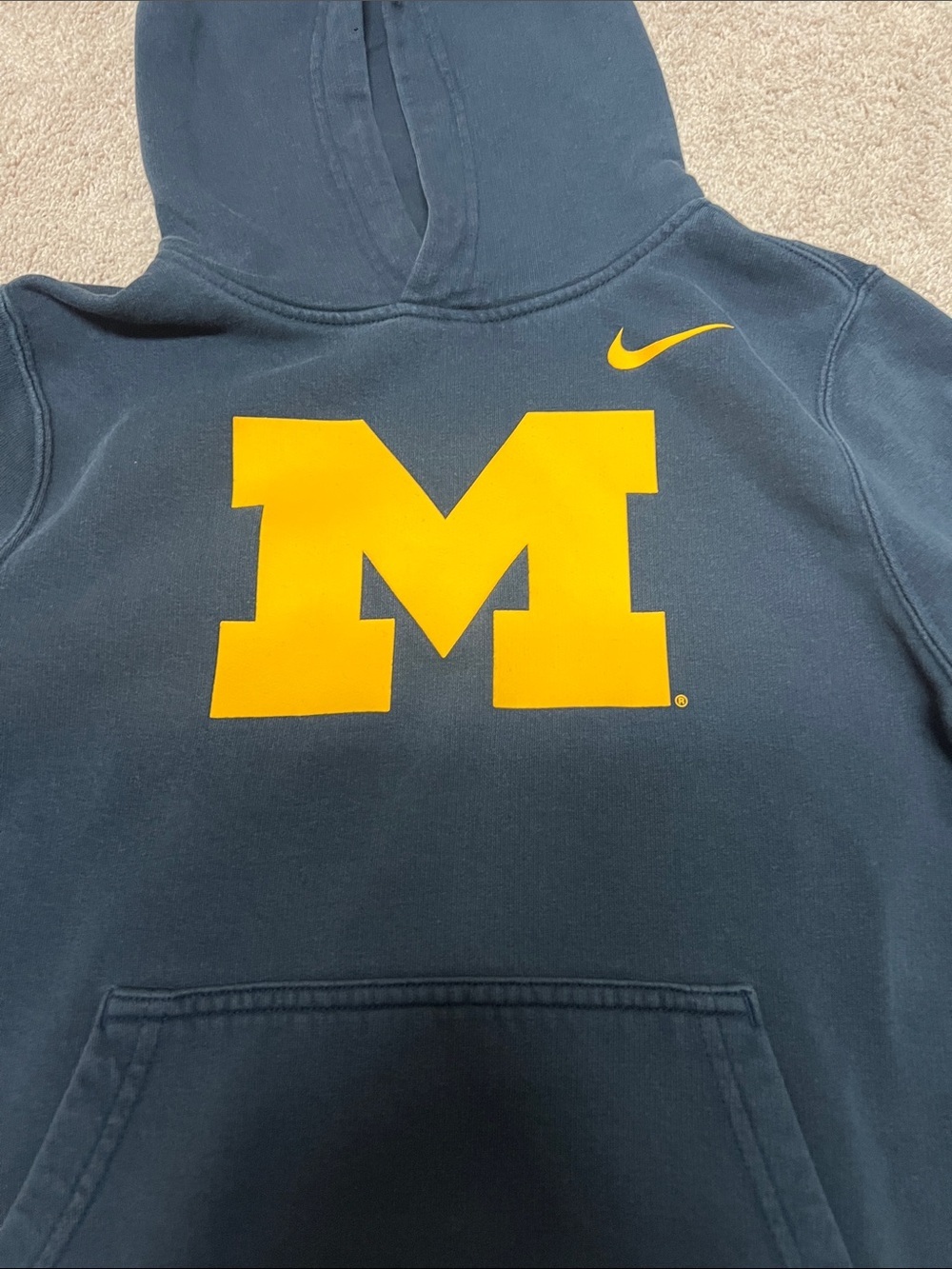 Nike Michigan hoodie - Picture 3 of 5